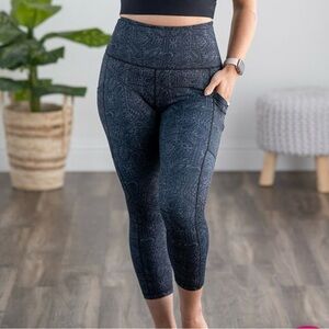 Black Patterned Leggings